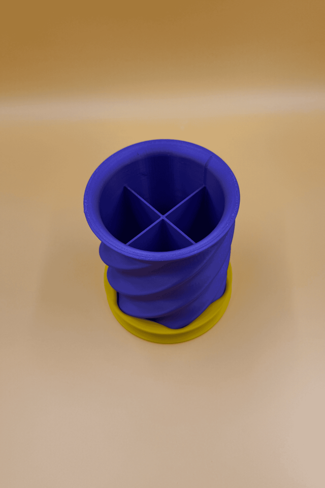 Spiral Halkalı Silindir Kalemlik