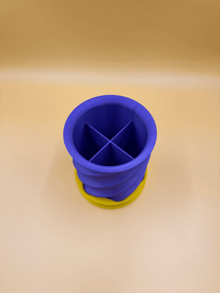 Spiral Halkalı Silindir Kalemlik