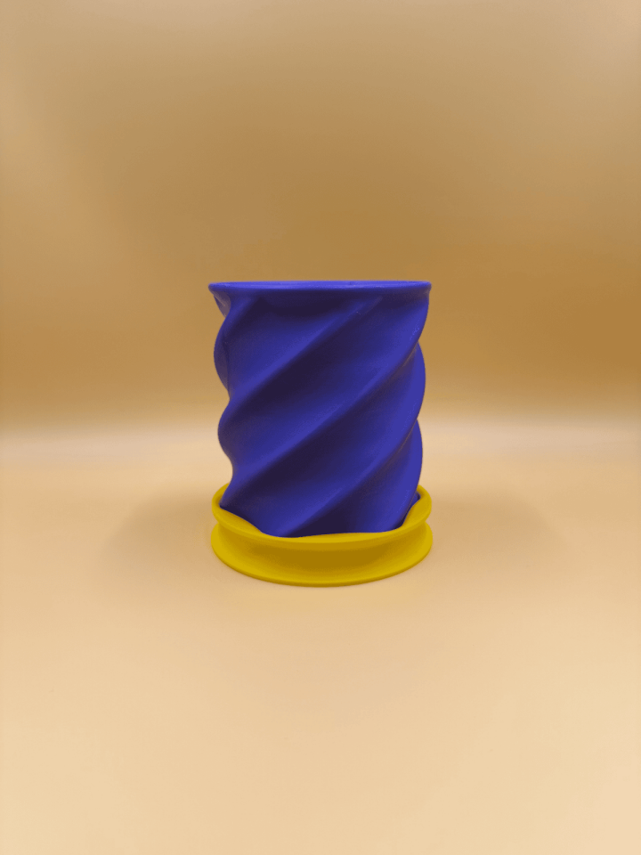 Spiral Halkalı Silindir Kalemlik