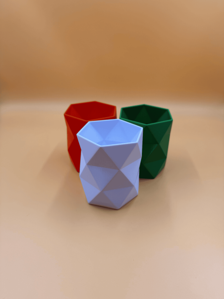 Geometrik Desenli Kalemlik