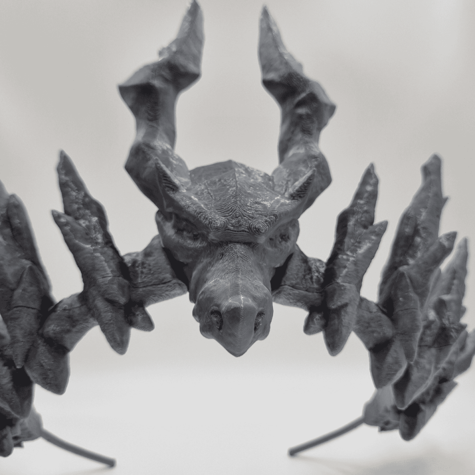 Ejderha Figürlü Taç