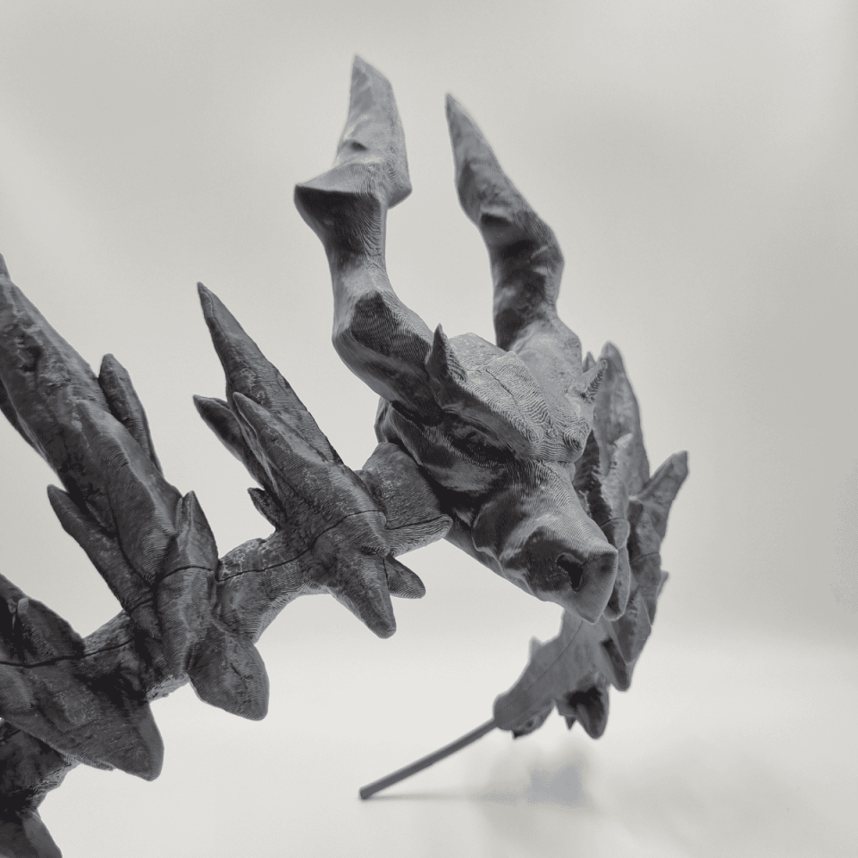 Ejderha Figürlü Taç