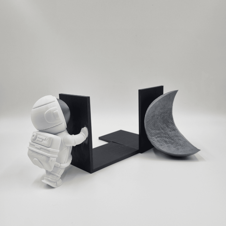 Astronot ve Ay Figürlü Kitap Standı