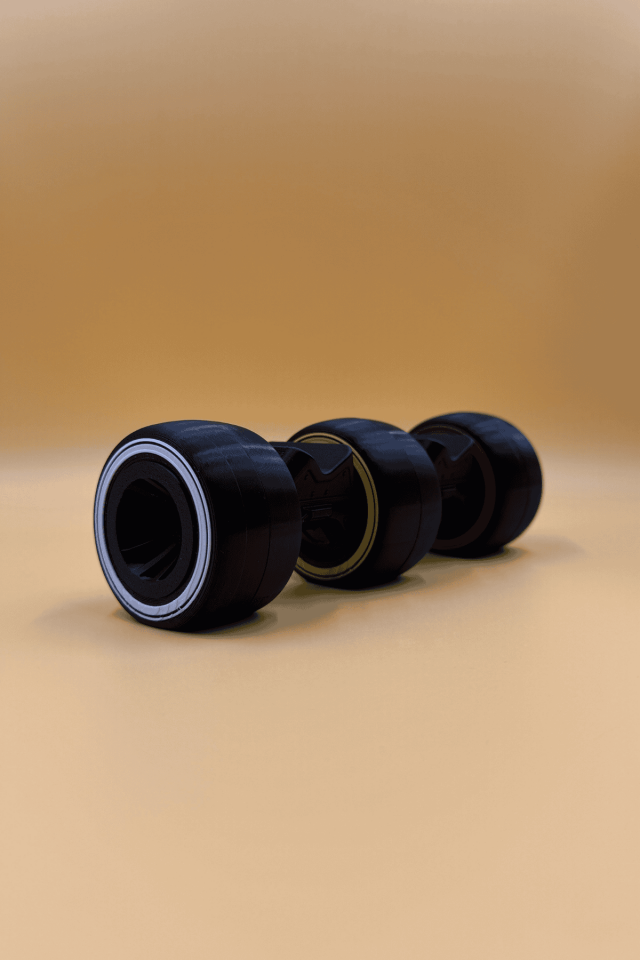 F1 Lastikli Konsol Standı